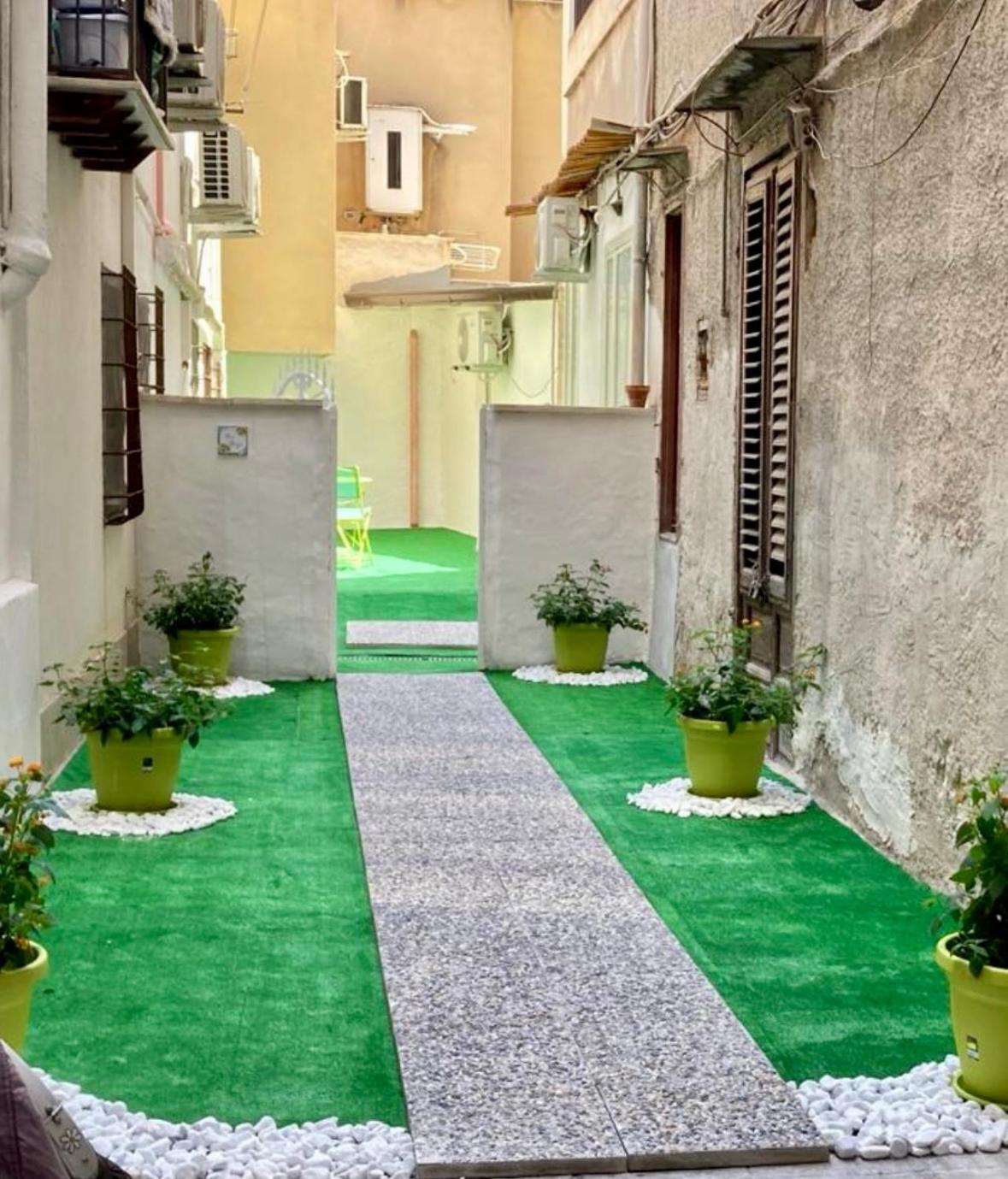 Ballar'Home - Casa Sbriju' Palermo Exterior foto